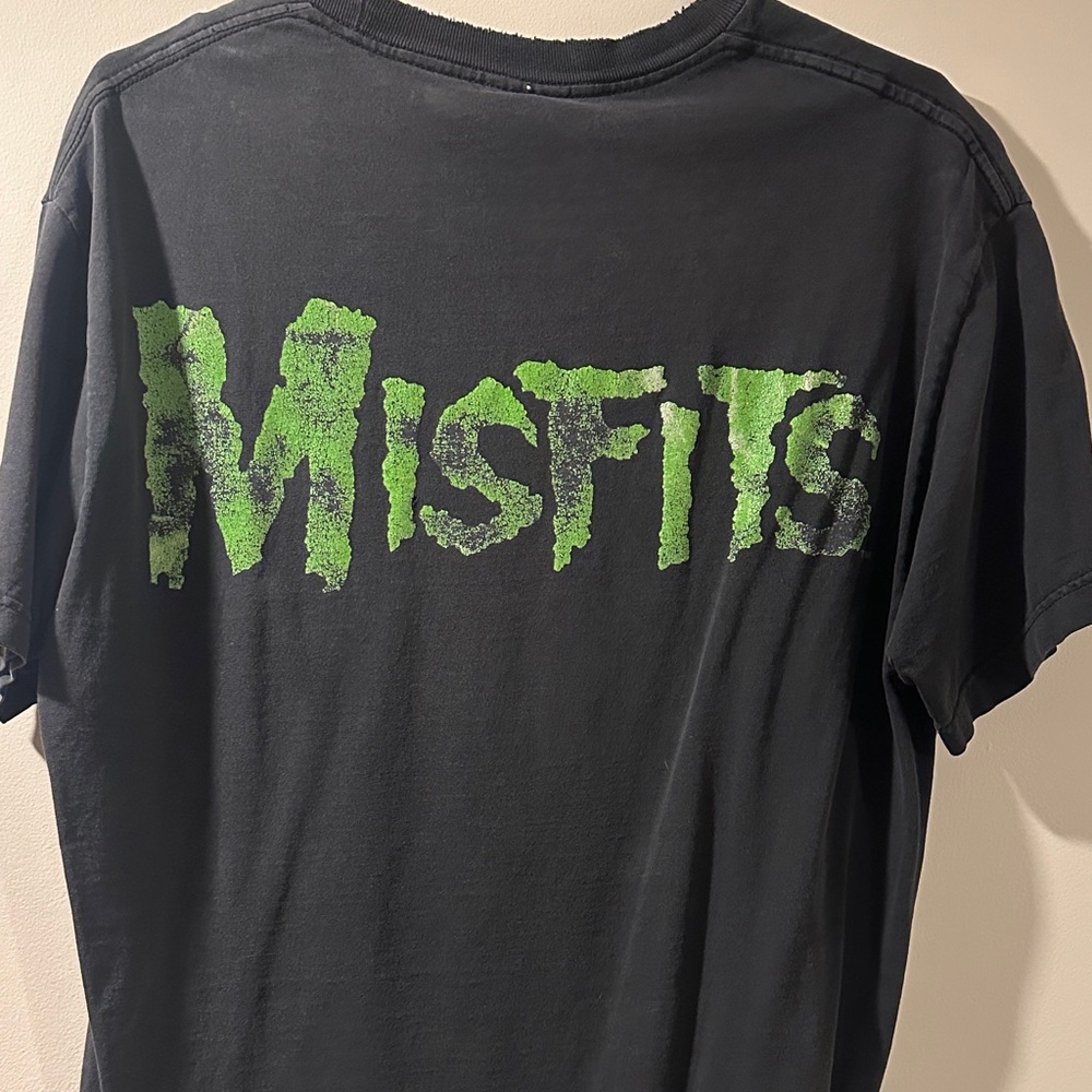 Misfits Black Graphic T-Shirt - Picture 4 of 4